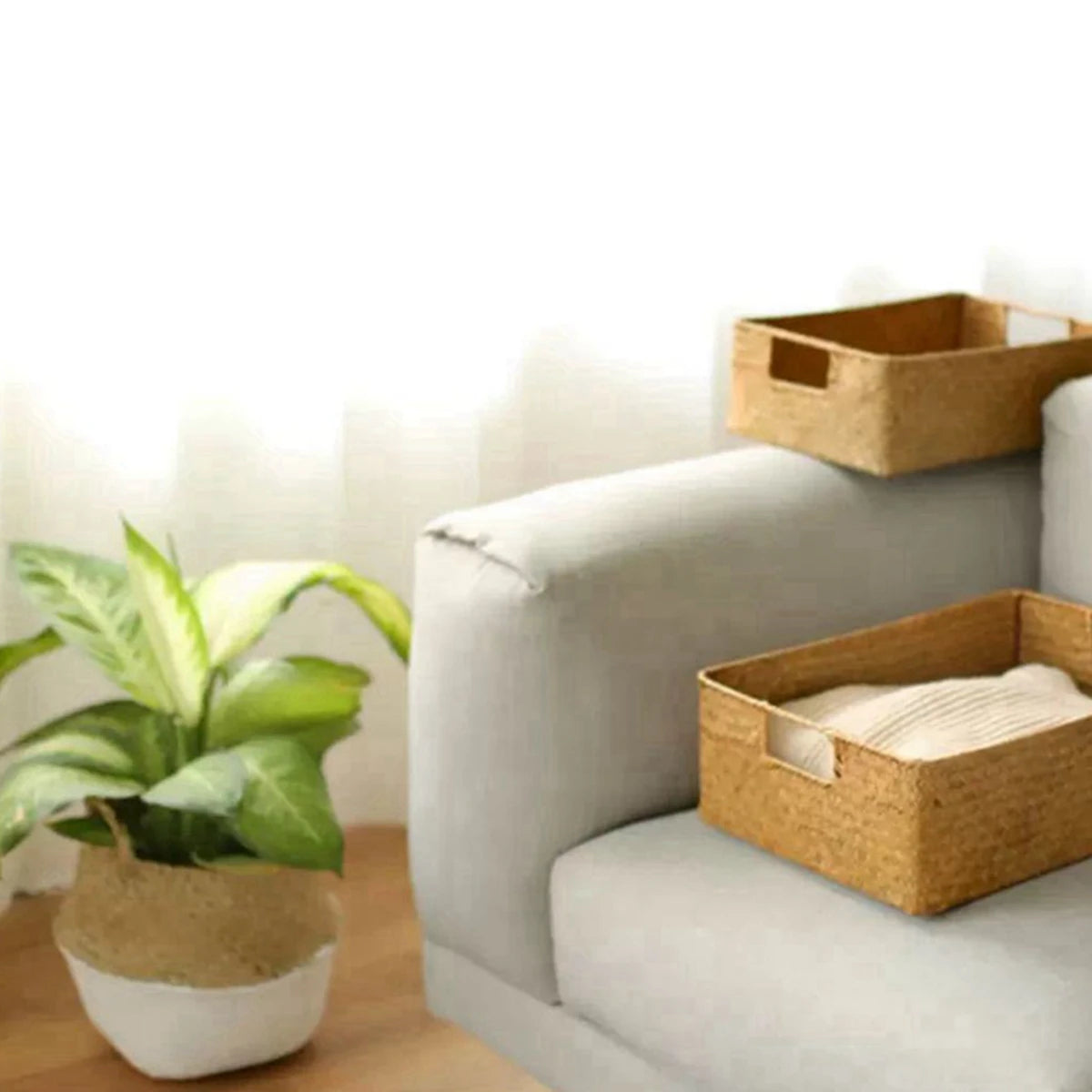 Woven Seagrass Storage Basket — Handwoven Decorative Organizer for Blankets, Plants, Toys & Laundry